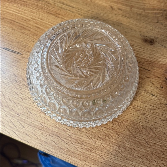 VTG Lead Crystal Glass Fostoria Candy dish Virginia pat. 1467 crystal bird dish - Picture 3 of 6